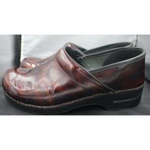 WMNS Dansko Black Cherry Red Patent Leather Clogs 11.5-12 / 42